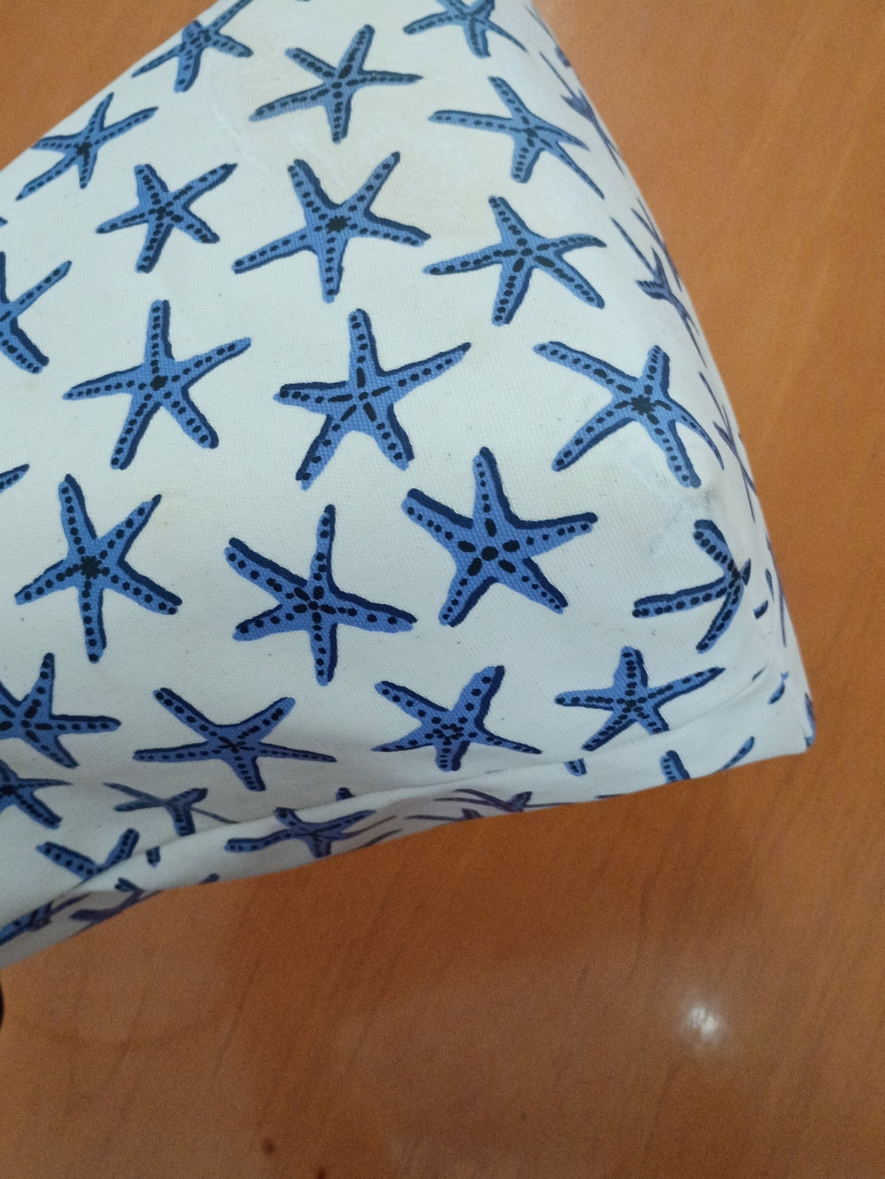 kate spade Dancing Starfish Bon Shopper Canvas Tote - Picture 10 of 12